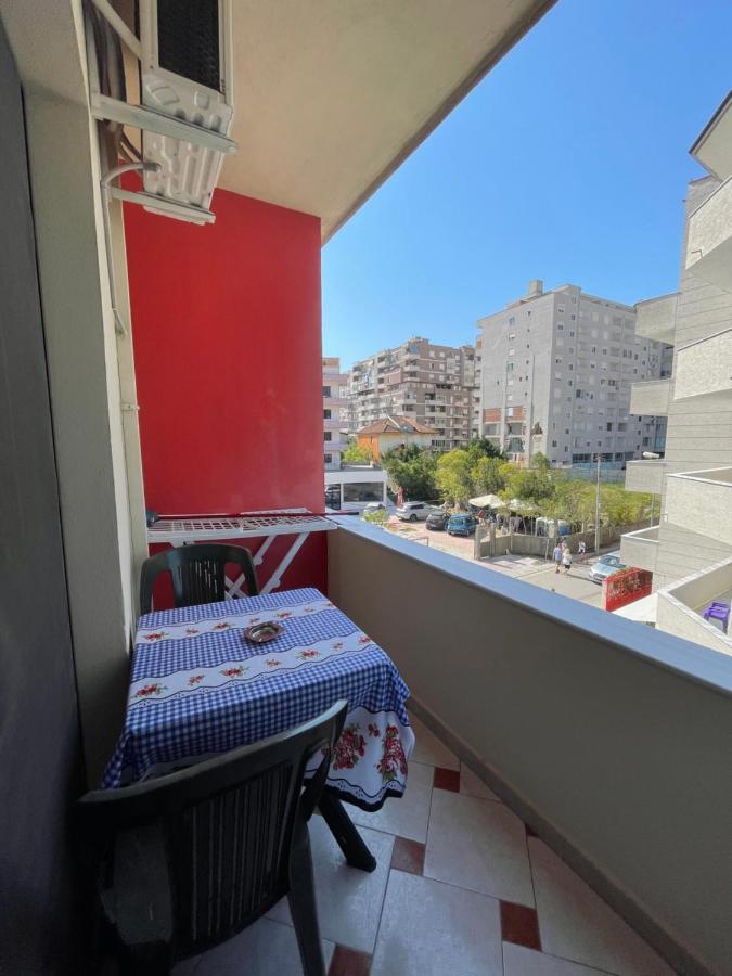 Festim Hotel Durrës Exterior foto